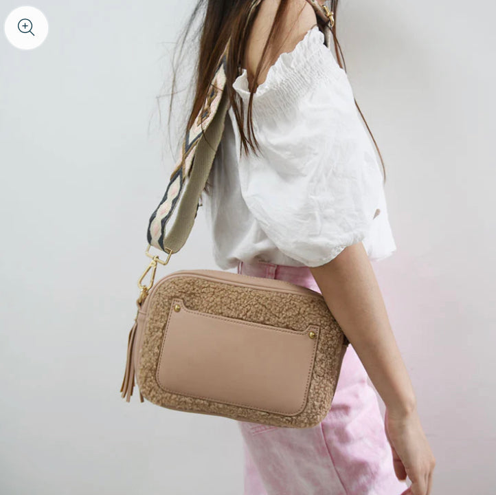 Guitar Strap Sherpa Purse in Apricot