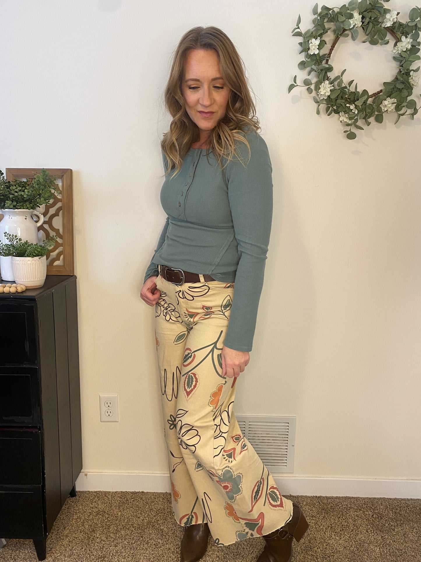 Carmen Floral Khaki Jeans