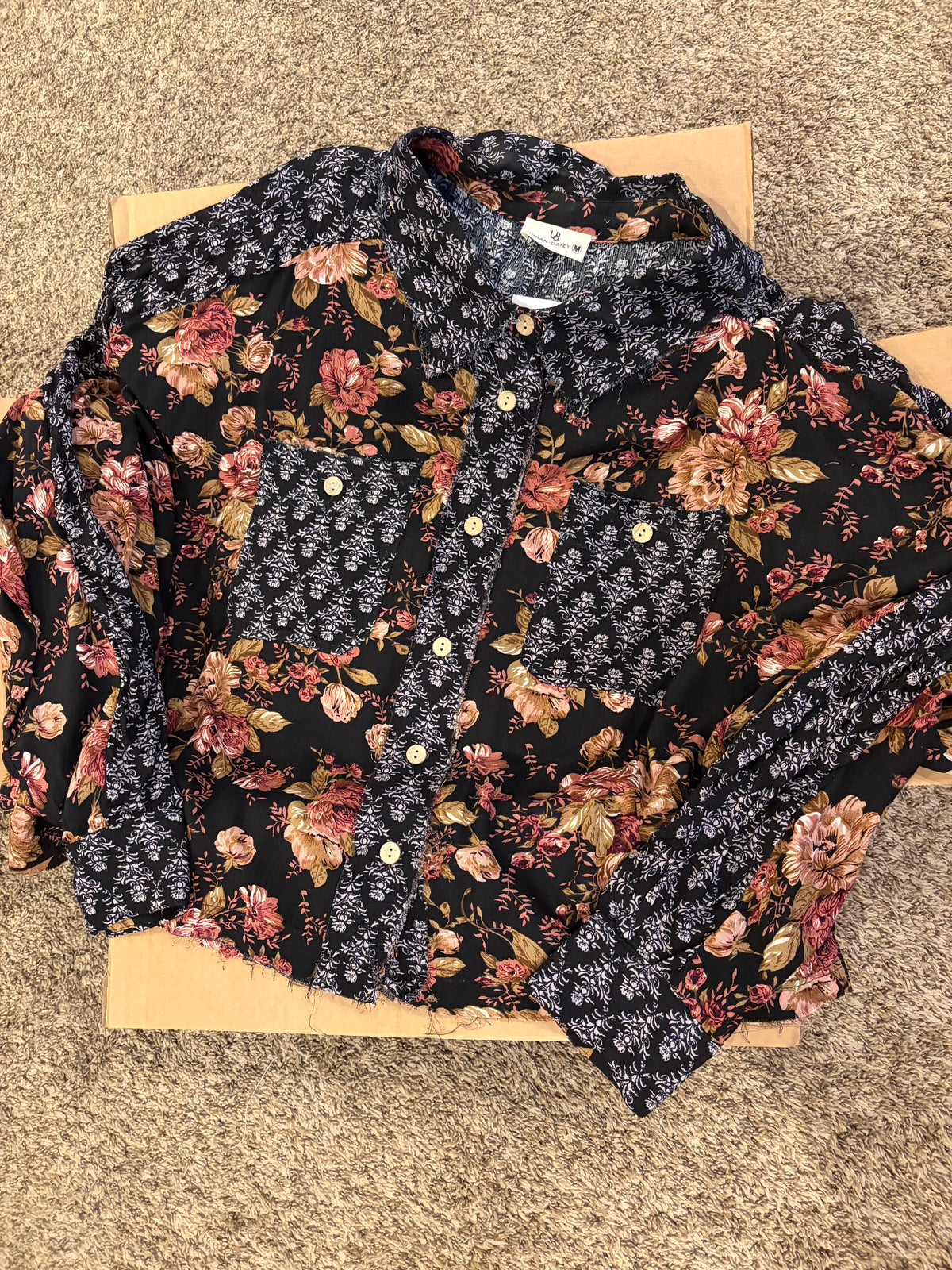 Miranda Frayed Hem Floral Top