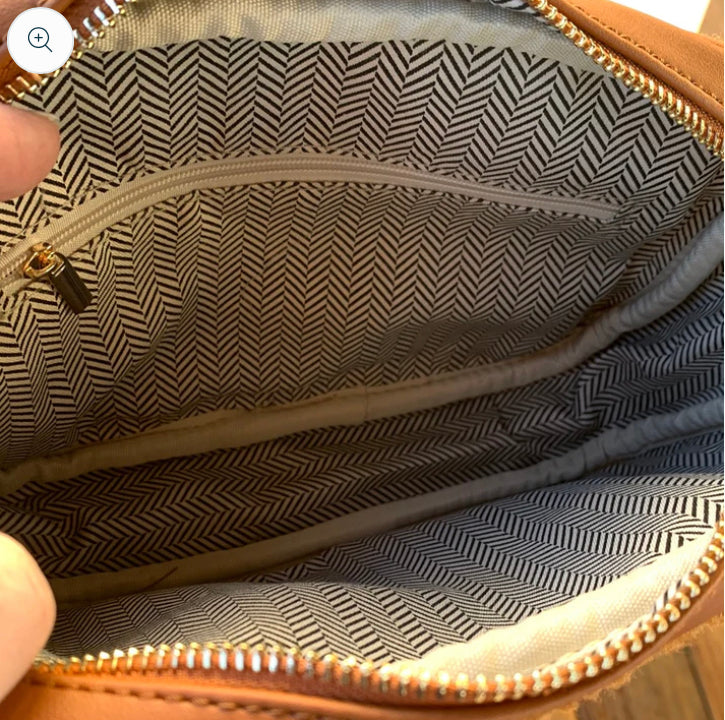 Guitar Strap Sherpa Purse in Camel